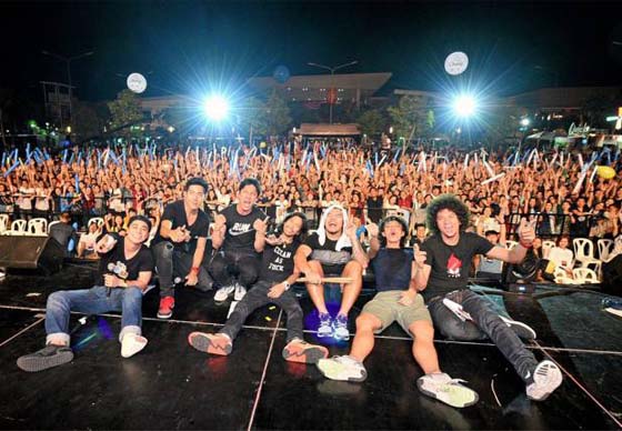 หางาน,สมัครงาน,งาน,Seed Fan Fest เทศกาลดนตรี ส่งท้ายปี ซี้ด! 97.5 เอฟเอ็ม